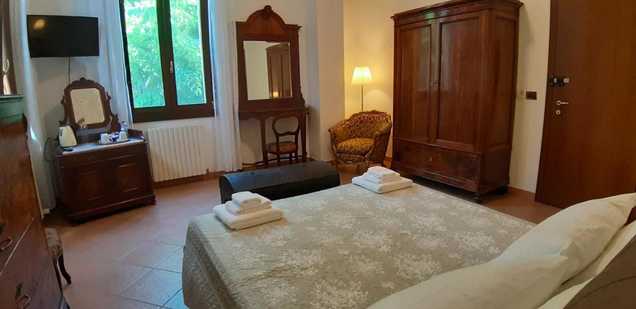 La Torre Di Longara Bed & Breakfast Calderara di Reno Eksteriør bilde