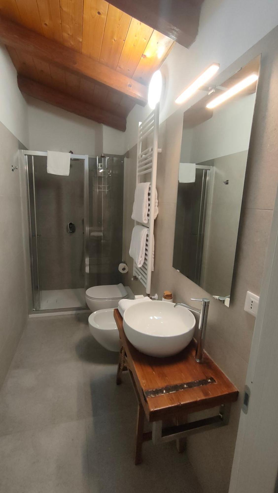 La Torre Di Longara Bed & Breakfast Calderara di Reno Eksteriør bilde